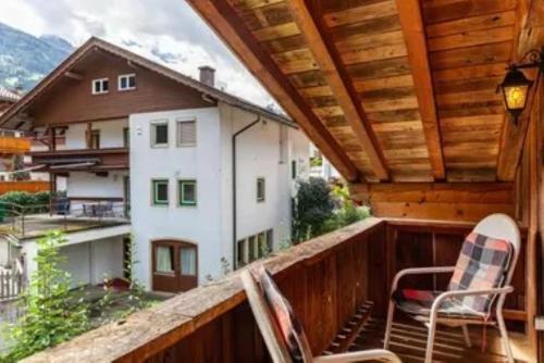 Balcony/terrace, Ferienhaus TRUCKSHUTTE in Mayrhofen Balcony/terrace, Ferienhaus TRUCKSHUTTE in Mayrhofen