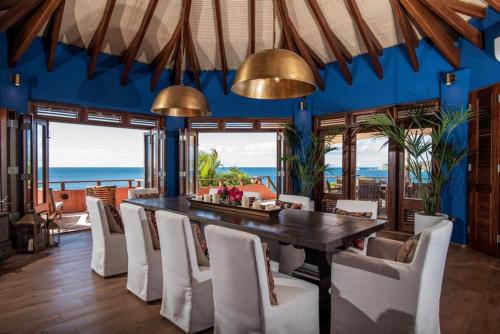 Luxury Beachfront Paradise in Virgin Gorda Luxury Beachfront Paradise in Virgin Gorda