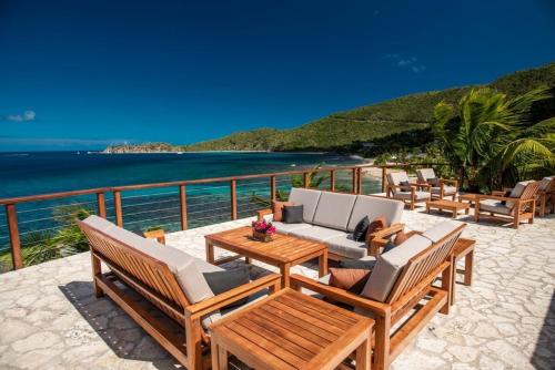 Luxury Beachfront Paradise in Virdžingorda Luxury Beachfront Paradise in Virdžingorda