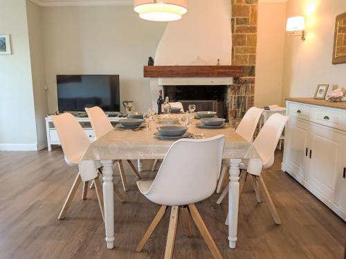 Holiday Home Reve de Mer by Interhome in 路基克亞 Holiday Home Reve de Mer by Interhome in 路基克亞