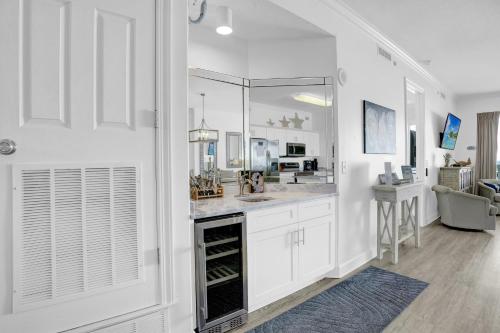 Regency Isle 508 by Liquid Life in Perdido Beach Regency Isle 508 by Liquid Life in Perdido Beach