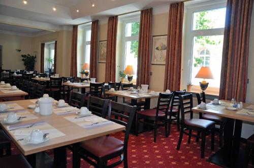 Ételek és italok, Hotel Kronprinz Garni in Minden Ételek és italok, Hotel Kronprinz Garni in Minden