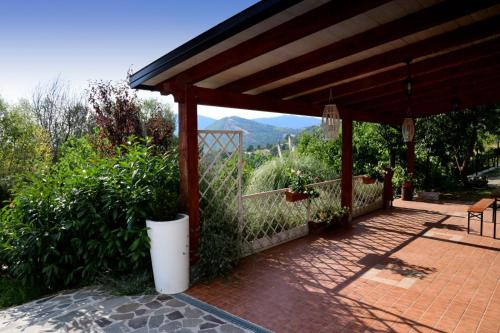 Chalet di montagna in Marsicovetere Chalet di montagna in Marsicovetere