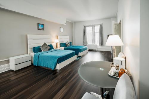 Instalaciones, Congress Plaza Hotel in Chicago (IL) Instalaciones, Congress Plaza Hotel in Chicago (IL)