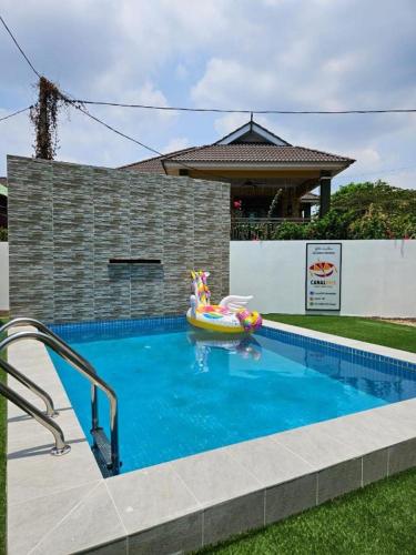 Canal River Riverfront Homestay Jalan Pengkalan Chepa Kota Bharu in Pengkalan Chepa Canal River Riverfront Homestay Jalan Pengkalan Chepa Kota Bharu in Pengkalan Chepa