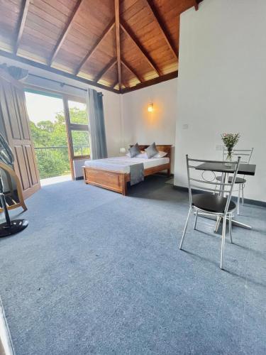 The kandy downtown in Katugastota The kandy downtown in Katugastota