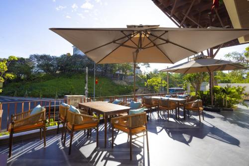 Balcony/terrace, Iconic Long Hai Hotel in Long Hai Beach Balcony/terrace, Iconic Long Hai Hotel in Long Hai Beach