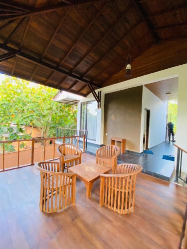 Canel Park Hotel in Polonnaruwa Canel Park Hotel in Polonnaruwa