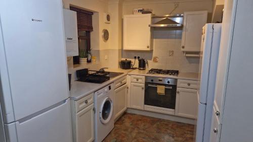 مطبخ, EJ Suites in Dudley Port مطبخ, EJ Suites in Dudley Port