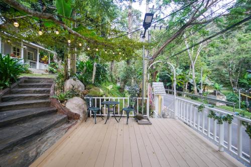 ปางสูงเฮาส์ pink house in 雷沙革 ปางสูงเฮาส์ pink house in 雷沙革