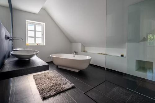 Villa Nähe Münster 5 Schlafzimmern 10 Gäste (Villa Nahe Munster 5 Schlafzimmern 10 Gaste) in Хавіксбек Villa Nähe Münster 5 Schlafzimmern 10 Gäste (Villa Nahe Munster 5 Schlafzimmern 10 Gaste) in Хавіксбек