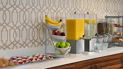 طعام و مشروبات, Sonesta ES Suites Sharonville West in شارونفيل طعام و مشروبات, Sonesta ES Suites Sharonville West in شارونفيل