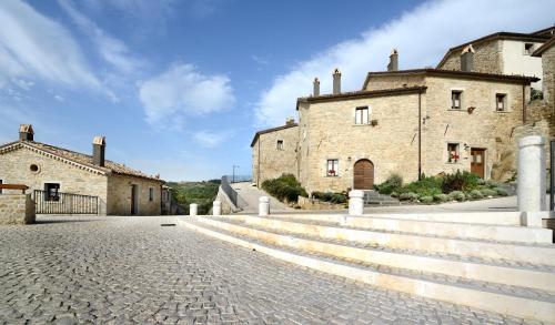 Exterior view, Borgotufi Albergo Diffuso in Castel del Giudice Exterior view, Borgotufi Albergo Diffuso in Castel del Giudice