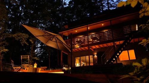 Exterior view, ツキミチル 〜軽井沢のサウナ・BBQつき一棟貸しホテル〜 in Miyota Exterior view, ツキミチル 〜軽井沢のサウナ・BBQつき一棟貸しホテル〜 in Miyota