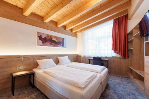 Hotel Alpenland in Sankt Anton am Arlberg Hotel Alpenland in Sankt Anton am Arlberg