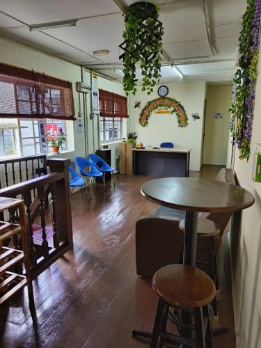 De Cameron Guest House near Cameron Highlands Tea Plantation De Cameron Guest House near Cameron Highlands Tea Plantation