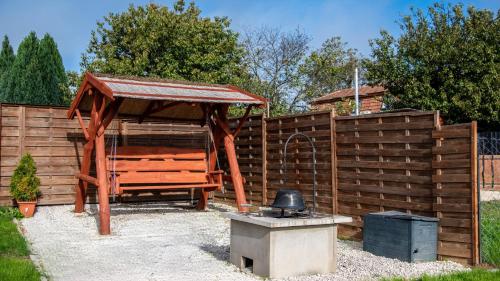 Facilities, Romantic Jacuzzi Hideaway near Heviz in Cserszegtomaj Facilities, Romantic Jacuzzi Hideaway near Heviz in Cserszegtomaj
