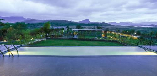 Uitzicht, Amour Resort & Spa Pawana in Shilimb Uitzicht, Amour Resort & Spa Pawana in Shilimb