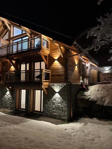 Chalet Chaumiere in Les Allues Chalet Chaumiere in Les Allues