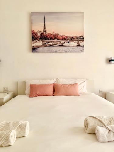 Pembroke Parkside Maisonette in Pembroke Pembroke Parkside Maisonette in Pembroke