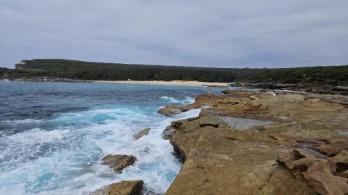 Bundeena's best-10br-Pool-Beach in Bundeena Bundeena's best-10br-Pool-Beach in Bundeena