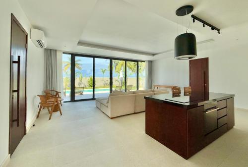 Comoditats, W&W Private two-bedroom villa with swimming pool in Kuang Comoditats, W&W Private two-bedroom villa with swimming pool in Kuang