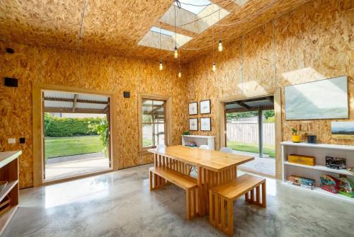 Létesítmények, Quirky & Cool on Cork in Martinbourough Létesítmények, Quirky & Cool on Cork in Martinbourough