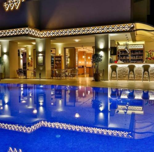景观, 奥拉西亚豪华酒店 (Aurasia Deluxe Hotel) in 马尔马里斯镇 景观, 奥拉西亚豪华酒店 (Aurasia Deluxe Hotel) in 马尔马里斯镇