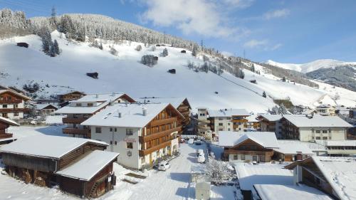 Hotel Appartement Tuxer