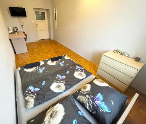 Fantastic Waw - G Room 1