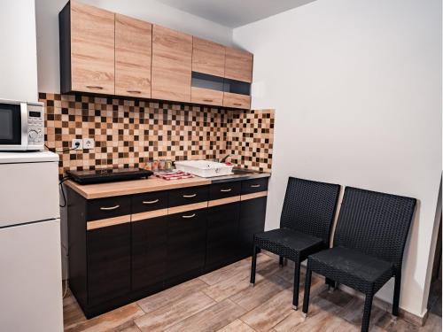 Siocamping Házak Homes (Siocamping Hazak Homes) in Siofok Siocamping Házak Homes (Siocamping Hazak Homes) in Siofok