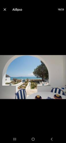 สวน, Lovely House Infront Of The Beach In Molos in โมลอส สวน, Lovely House Infront Of The Beach In Molos in โมลอส