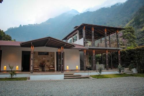 Snowy view of the Tolima Comfort and luxury in Ibague Snowy view of the Tolima Comfort and luxury in Ibague