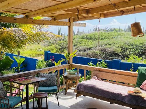 Balkon/terasa, The WildSide Aruba Caribbean Cabanas in Savaneta Balkon/terasa, The WildSide Aruba Caribbean Cabanas in Savaneta