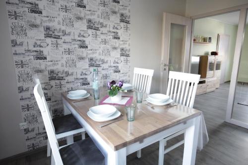 Einrichtungen, Ferienwohnung Zeitraum in Bad Wildungen Einrichtungen, Ferienwohnung Zeitraum in Bad Wildungen