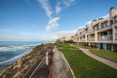 Lookout Lair - SUR94 in Solana Beach Lookout Lair - SUR94 in Solana Beach