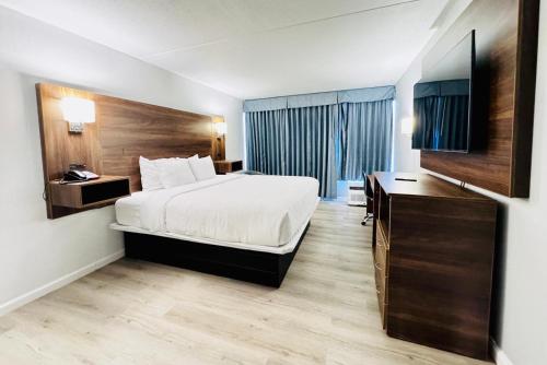 Baymont by Wyndham Addison in South O'Hare Baymont by Wyndham Addison in South O'Hare