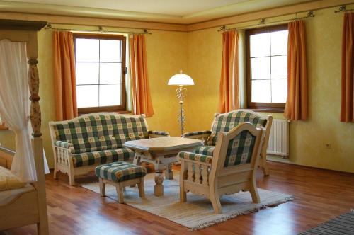 This photo about Hetkuti Wellness Hotel es Lovaspark shared on HyHotel.com