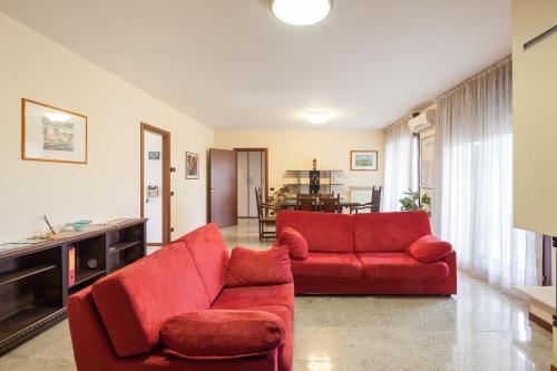Hotel Kyraflat 160 Mq Per Te