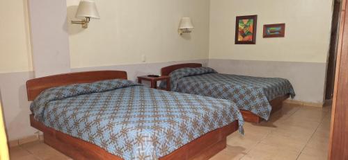 Guestroom, Hotel Playa Bonita Tela in Tela Guestroom, Hotel Playa Bonita Tela in Tela