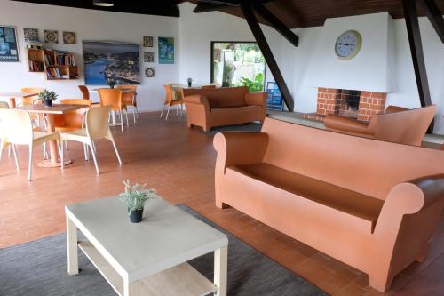 Shared lounge/TV area, Parque de Campismo Orbitur Angeiras in Matosinhos Shared lounge/TV area, Parque de Campismo Orbitur Angeiras in Matosinhos