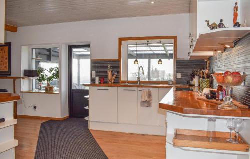Kitchen, Stunning Home In Hammenhog With Sauna in Glimminge Kitchen, Stunning Home In Hammenhog With Sauna in Glimminge