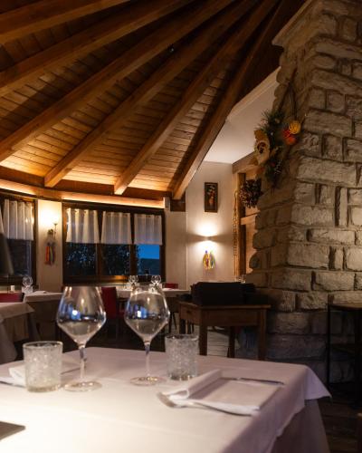 Étterem, Hotel & Restaurant Le Charaban in Aosta Étterem, Hotel & Restaurant Le Charaban in Aosta