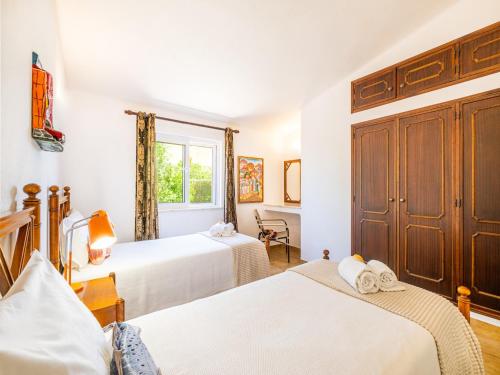 Villa Sunshine in Algarve for 4 people in Silves Villa Sunshine in Algarve for 4 people in Silves