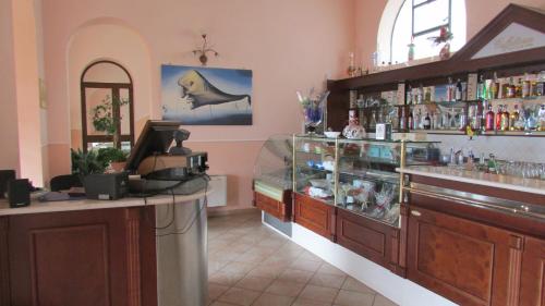 This photo about Hotel Al Palazzetto Set Fair shared on HyHotel.com