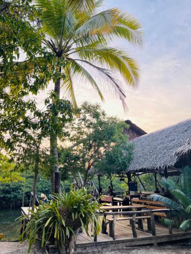 Lily's Riverhouse in Preaek Svay Lily's Riverhouse in Preaek Svay