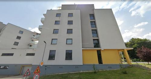 נוף חוץ, ALURE RESIDENCES 1 & 24h self check-in, free parking in front of the apartment building, new buildin in באנסקה ביסטריצה נוף חוץ, ALURE RESIDENCES 1 & 24h self check-in, free parking in front of the apartment building, new buildin in באנסקה ביסטריצה