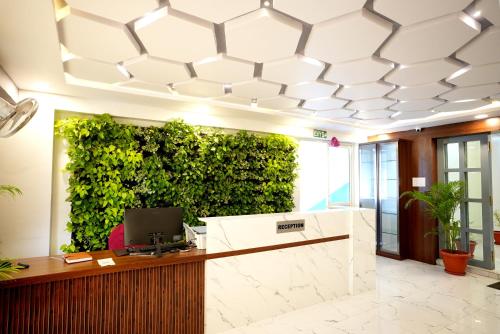 Lobby, Melody Mings near Rajiv Gandhi International Cricket Stadium Lobby, Melody Mings near Rajiv Gandhi International Cricket Stadium