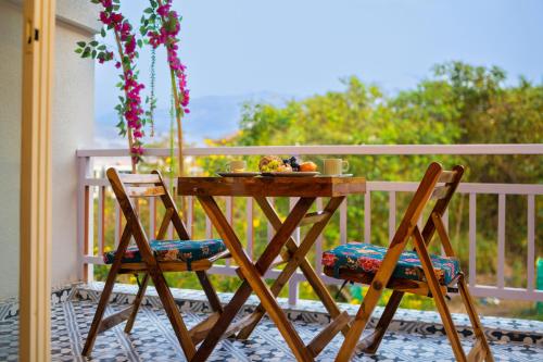 Létesítmények, La Mira Casa Karjat in Jambrung Létesítmények, La Mira Casa Karjat in Jambrung