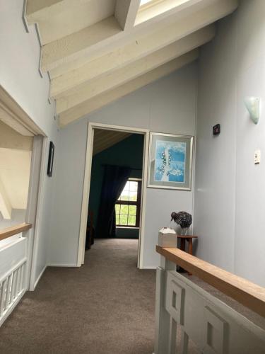 Arden Country House BnB - Entire house to yourself -peace in the country in Waitati Arden Country House BnB - Entire house to yourself -peace in the country in Waitati